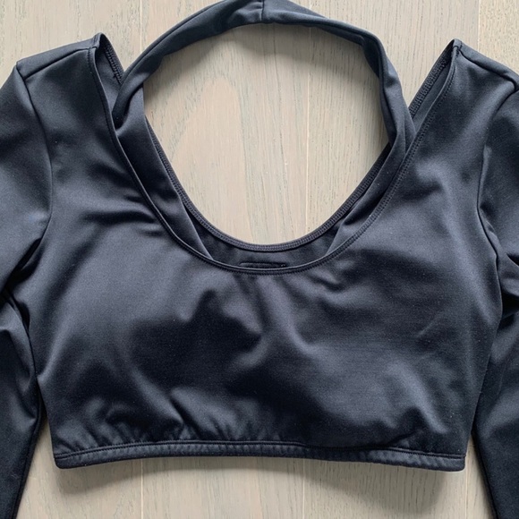 Frankie’s bikinis speedy long sleeves crop top size medium - Picture 5 of 9